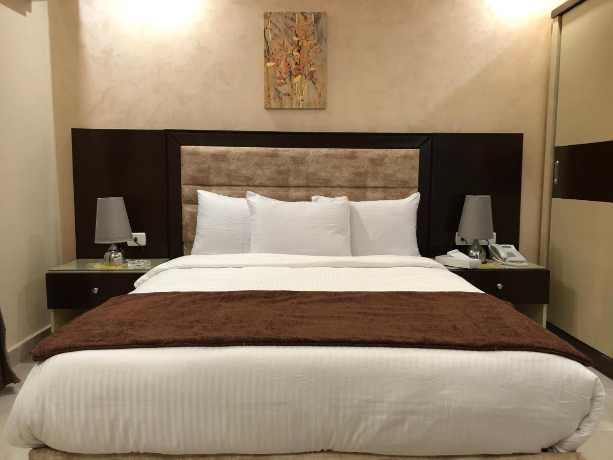 Jewel Dokki Hotel Giza Екстериор снимка