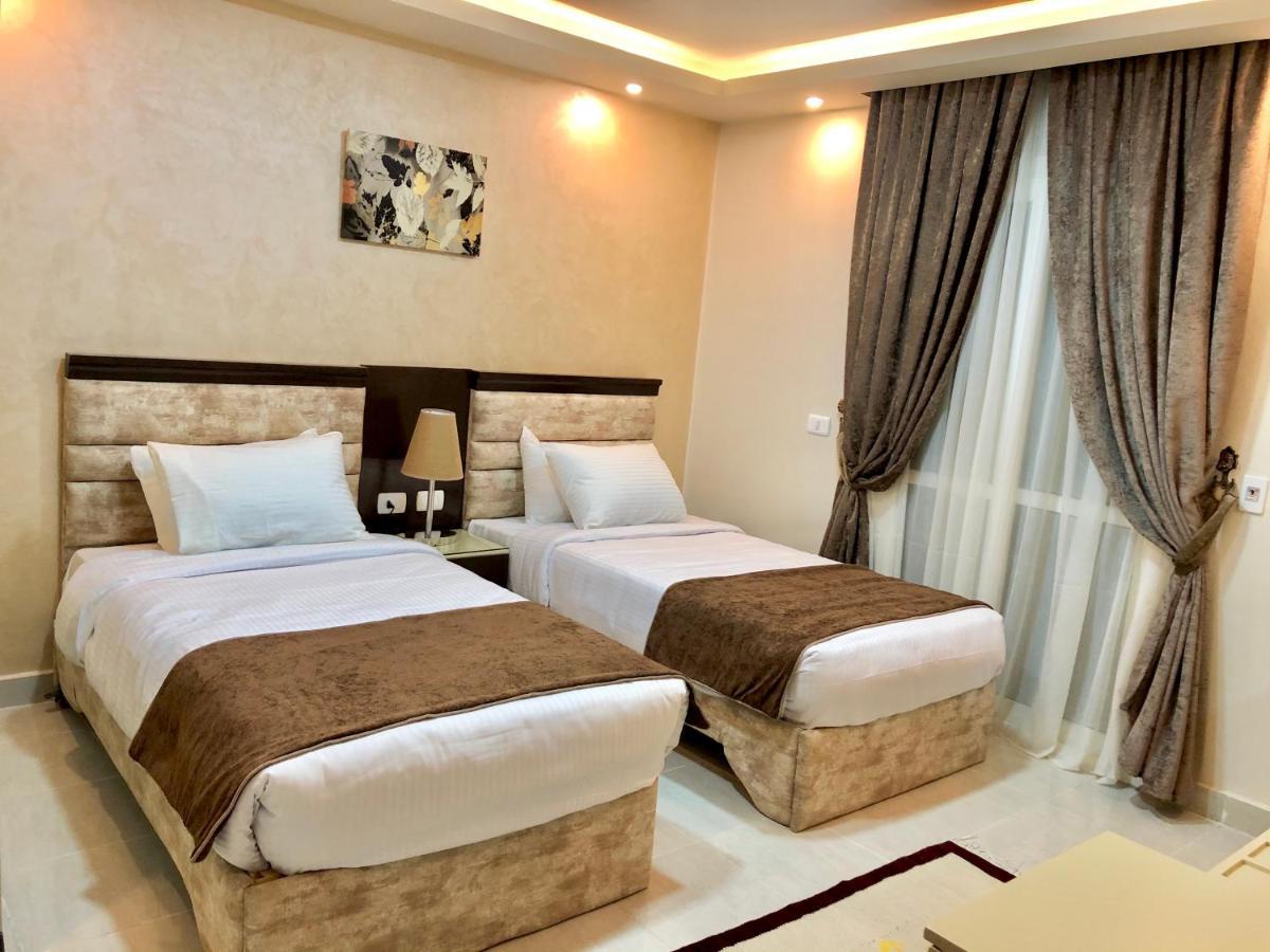 Jewel Dokki Hotel Giza Екстериор снимка